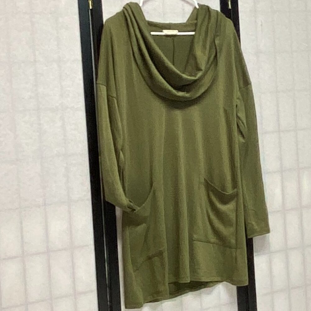 Emerald Olive Green Knit Cowl Neck Tunic Long Sleeve Button Back Patch Pockets M - Picture 3 of 12